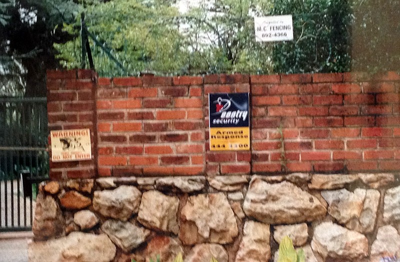 Kendell Geers, Suburbia 05
1999, Photograph